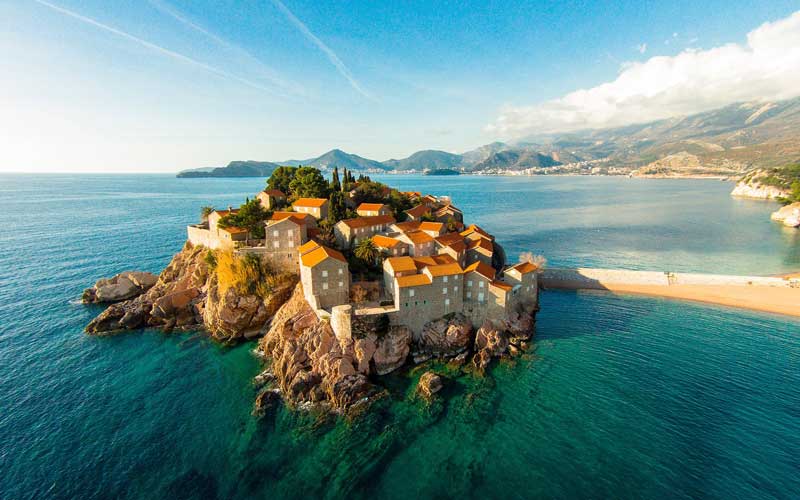 Sveti Stefan – Karadağ’ın Sessiz Lüksü