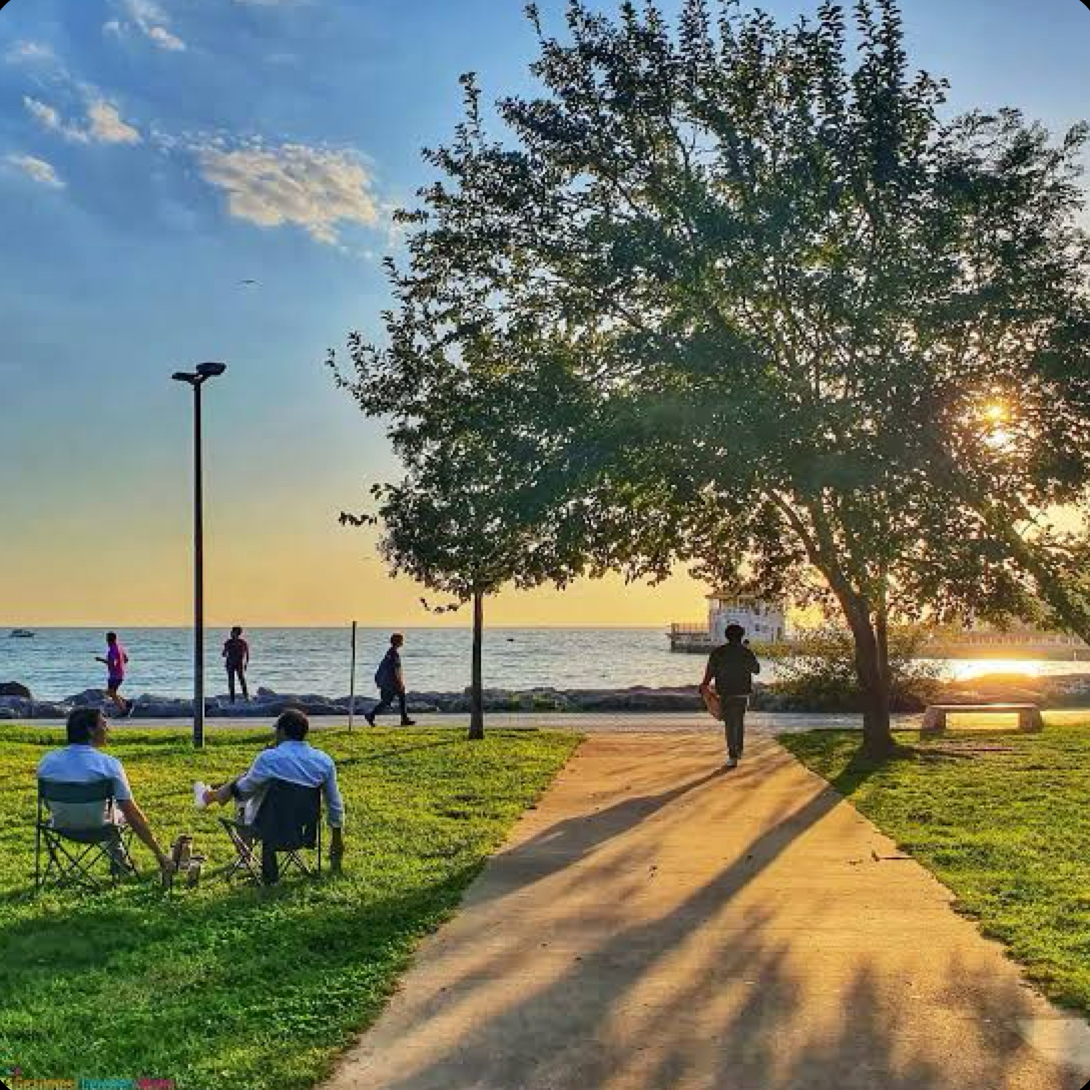 Read more about the article Kadıköy Çarşısı: Lezzet ve Alışveriş Durağı